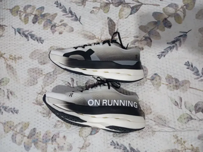 On Running Cloudboom