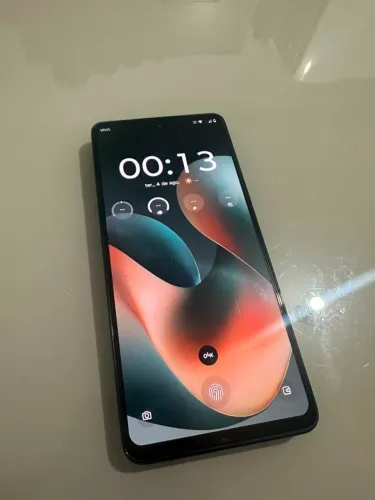 Moto g86 celular comprado a 3 meses
