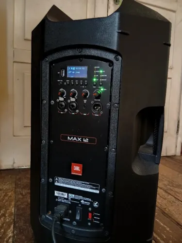 Caixa de Som JBL MAX 12