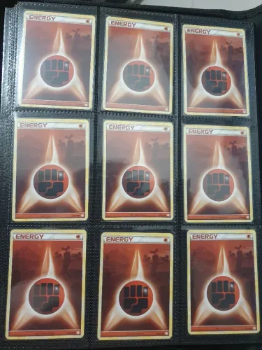 Cartas pokemon energias hgss lutador