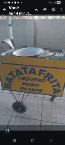 CARRINHO MÓVEL DE FRITURAS DIVERSAS.