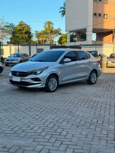 Fiat Cronos Drive 1.3 8V Flex 2020