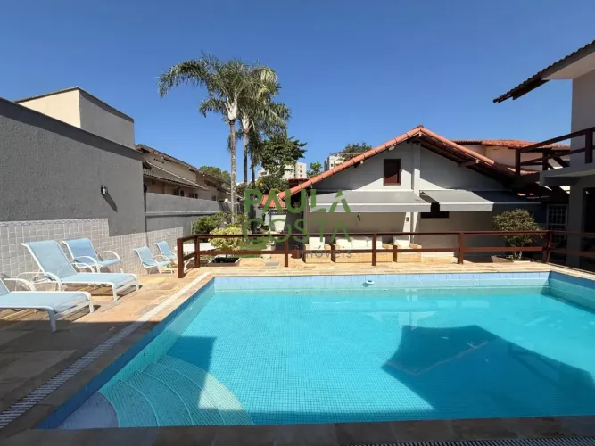 Barra da Tijuca | Casa de Condomínio 5 quartos, sendo 4 suites