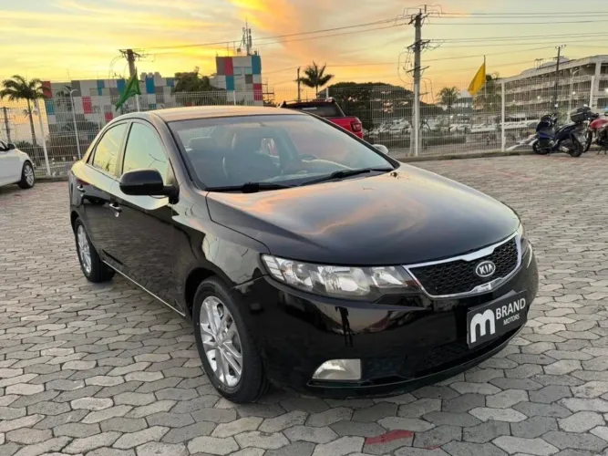 Kia Motors Cerato 1.6 16V Mec. 2011