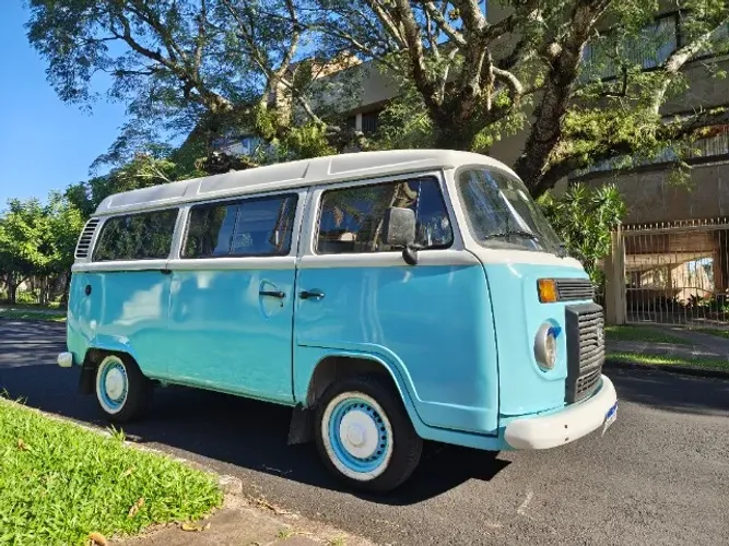Volkswagen Kombi Standard 1.4 MI Total Flex 8V 2006