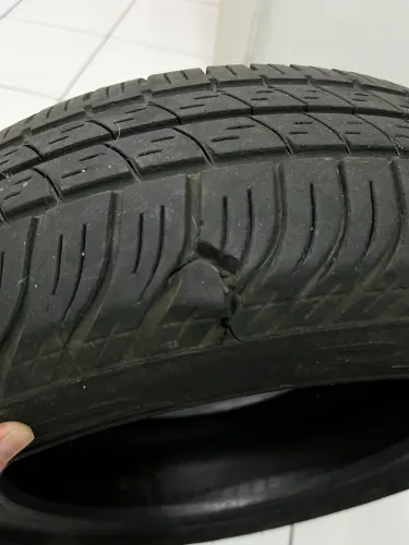 Pneu 175/65R15 - 84T | Pirelli Cinturato P4