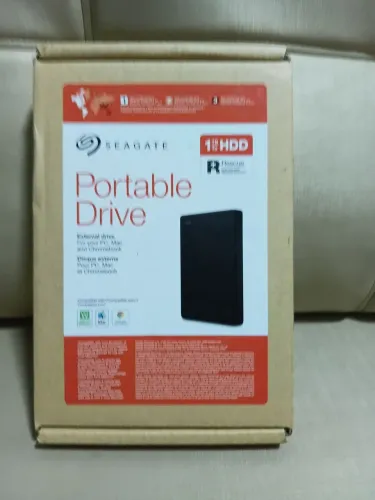 HD Externo Seagate 1TB - Lacrado na Caixa / Novo e Nunca Usado