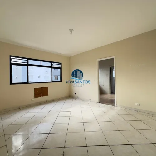 Apartamento com 2 dormitórios com dependencia, elev. e vaga demarcada no Embaré