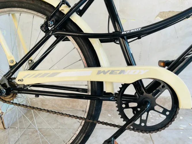 Bicicleta retrô aro 26 Ceci Caloi em estado de nova 