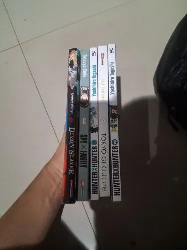 kit 5 mangás
