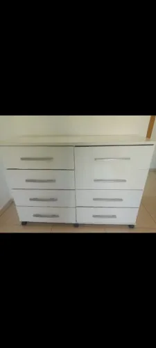 Cômoda de quarto 8 gavetas