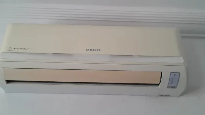 Evaporadora ar condicionado Samaung convencional 9000 btus
