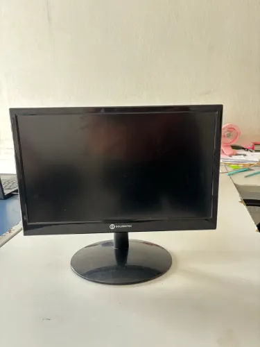 Monitor GOLDENTEC 15.6 pol.