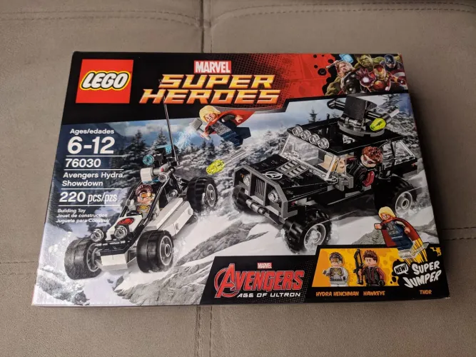 LEGO Marvel Super Heroes Avengers Hydra Showdown 76030