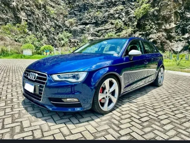 Audi A3 Sportback 1.8 16V TFSI S-tronic 5P 2014