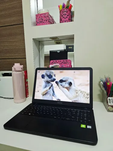 Notebook i5 (8ª Ger) | Placa de Vídeo Dedicada + 120GB SSD + HD 500GB