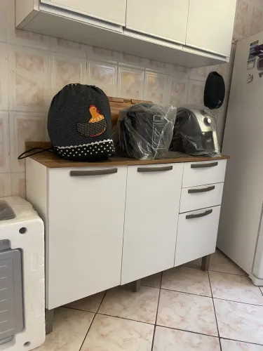 Vendo armário multiuso