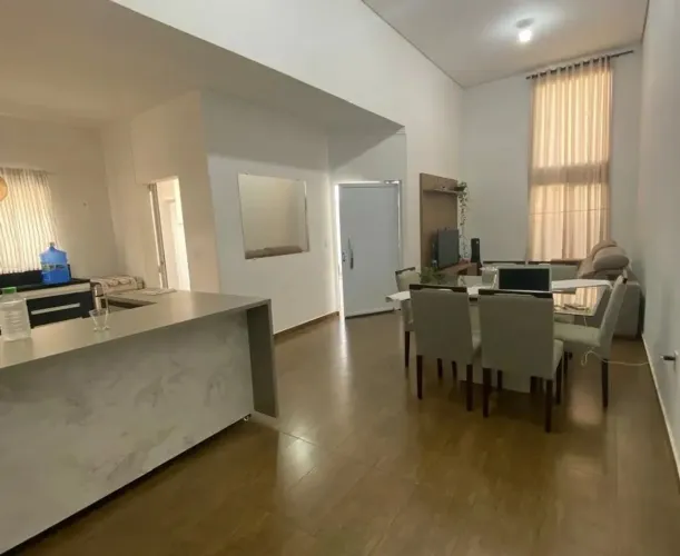 Casa com 3 dormitórios no Condomínio Campo Novo!