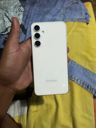 Samsung Galaxy S23 FE