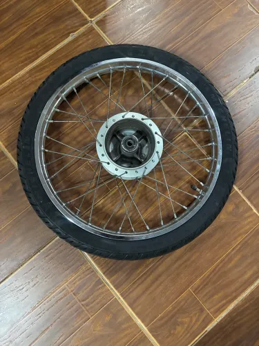Pneu e roda para moto, traseiro