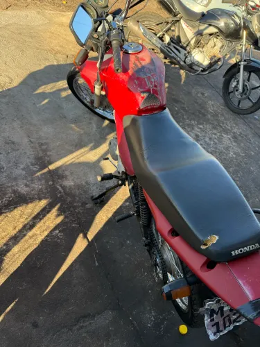 Vendo Titan 150 2005