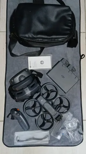 Drone DJI Avata 2 Fly Smart Combo (2 baterias DJI Goggles N3 & Motion 3) 