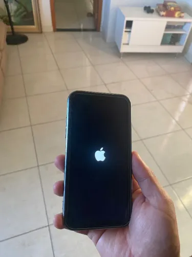 iPhone XR 64GB