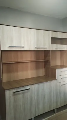 Vendo armário de cozinha grande 