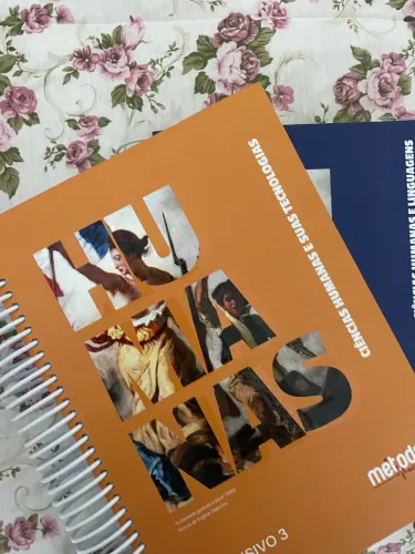 Livros pré vestibular Método medicina