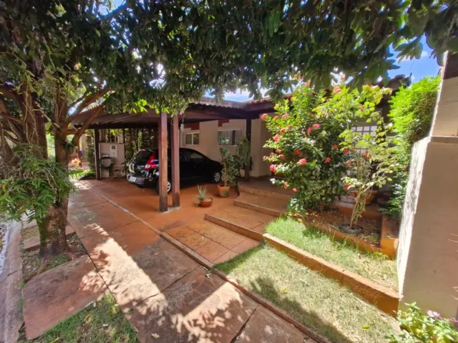 Linda casa no Condomínio Residencial Jatobá | Só aqui na Rosa e Rangel Consultoria e Asses