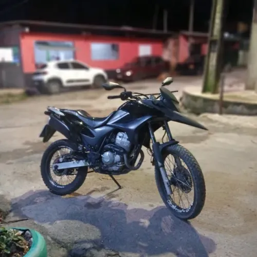 XRE 300
