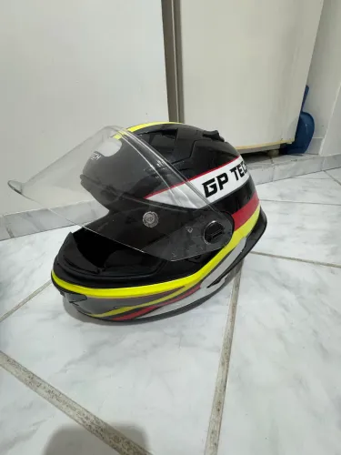 Vendo kit jaqueta capacete 850 , ou jaqueta 450 , capacete 450