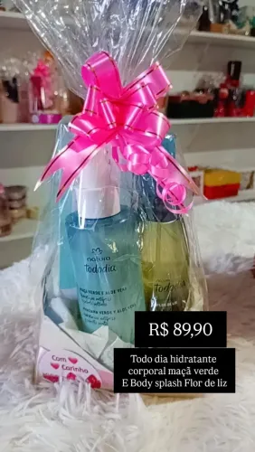 Presente todo dia maçã verde e flor de liz