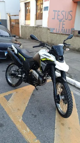 YAMAHA XTZ LANDER 2021.