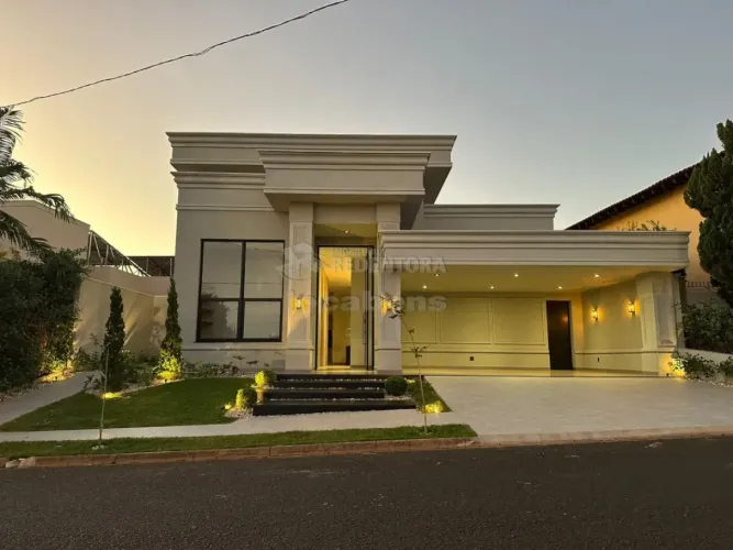 Casa Alto Padrão à Venda 272m², Condomínio Damha III com 3 dormitórios