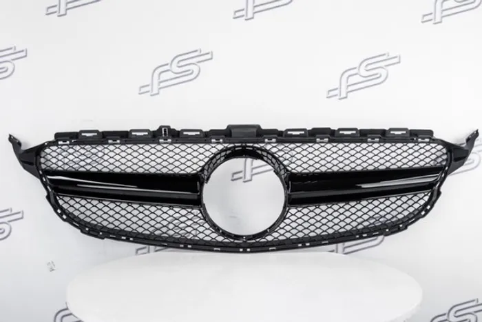 Grade para Mercedes Classe C AMG 2015+ (W205) / Modelo AMG black (5)