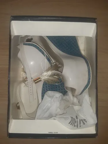 Melissa peace n35
