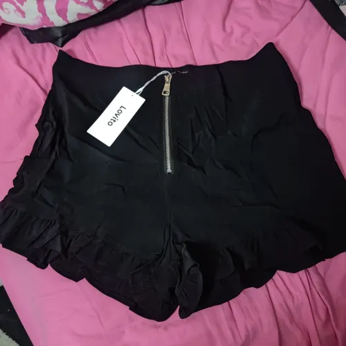 shorts lovito preto soltinho