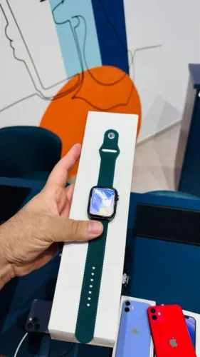Apple Watch Séries 4 44mm Preto Saúde de Bateria 62% Impecável
