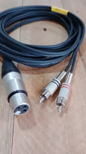Cabo para áudio XLR femea para 2RCA