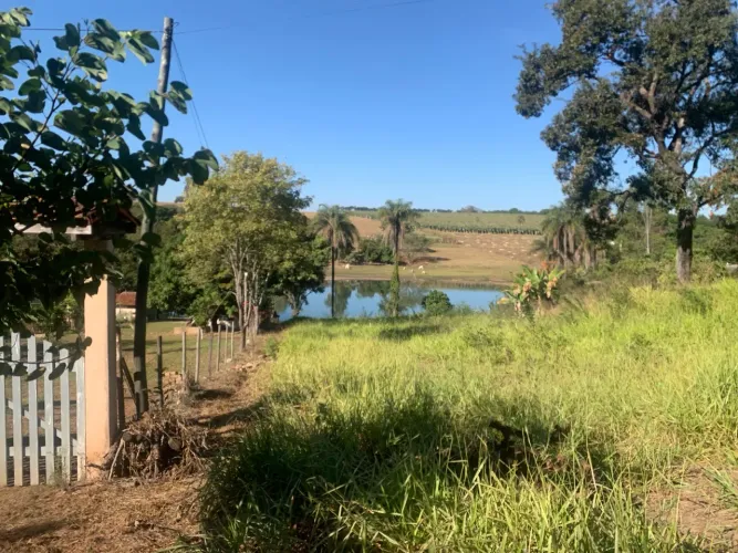 Terreno frente represa-Praias do Lajeado-Delfinopolis-antes da balsa