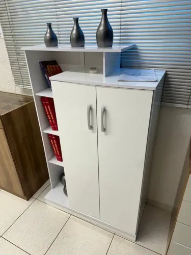 armário com nichos para qualquer ambiente deixa espaço organizado a pronta entrega