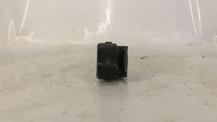 Botão Interruptor Farol C/ Reostato Vw Gol Parati Saveiro G2 95/00