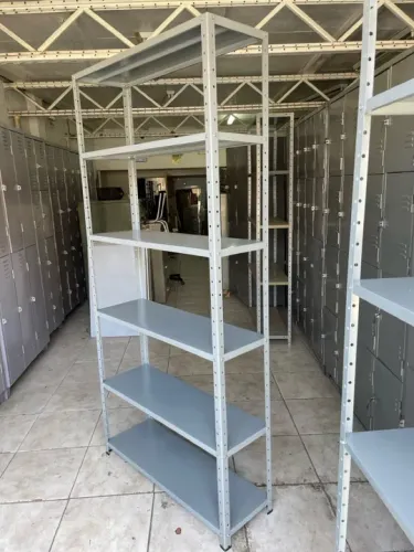 Estante de 30 para até 35 quilos por bandeja estante nova 