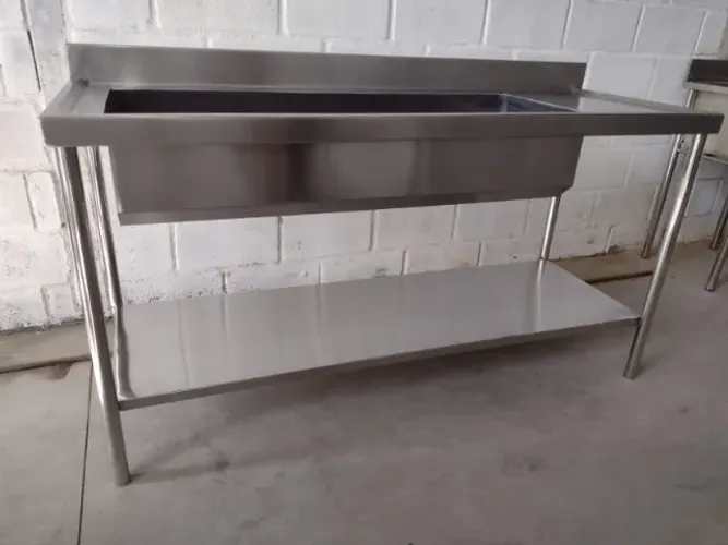 Tanque com Bojo Comprido - Aço Inox 