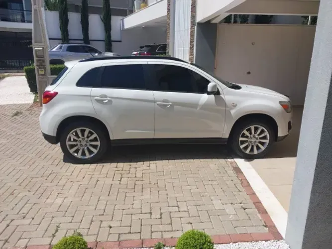 Mitsubishi ASX 2.0 16V 160cv Aut. 2016