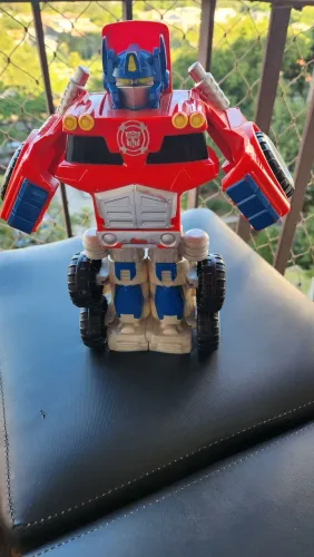  Transformers Playskool Heroes Rescue Bots Academy Team Optimus Prime Hasbro