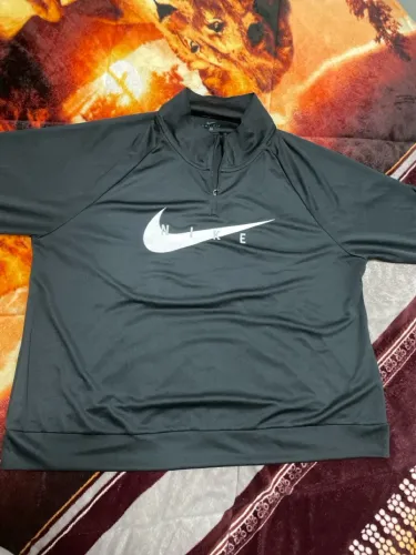 Blusa de Moletom Nike Dri-FIT Preta
