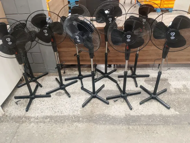 Ventilador 3 velocidades novos 135 reais