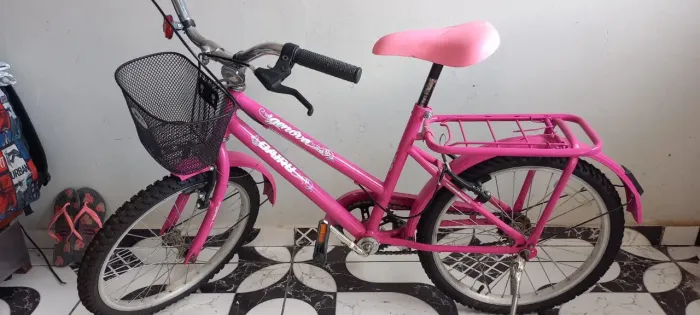 Bicicleta rosa ARO 20